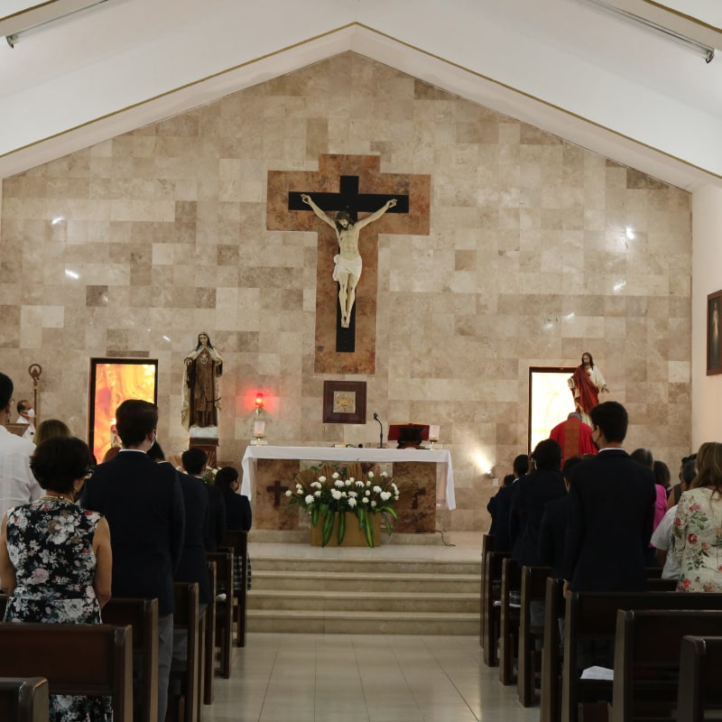 Ceremonia en capilla en instalaciones de Cumbres Chetumal